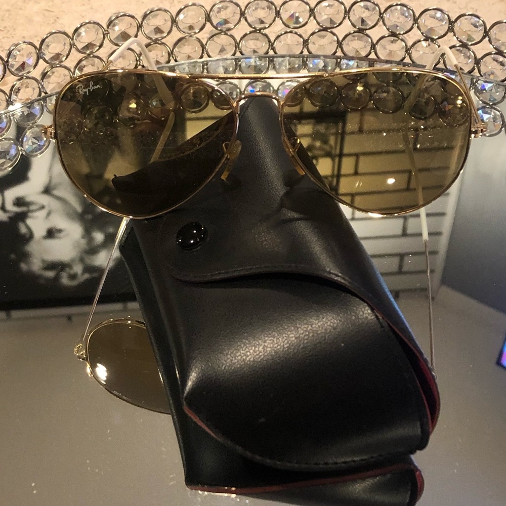 Ray Ban gold LARGE aviators